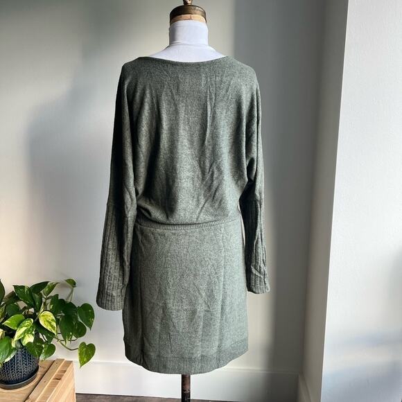 Anthropologie Saturday Sunday Olive Green Drop Waist Sweater Dress Size S - Picture 8 of 8